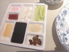 -悦融琥珀·京鲁菜·海味珍品(西单店)