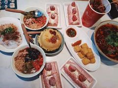 -芙蓉巷成都名小吃(大卫城店)