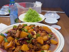 -俭寨大盘鸡·手抓肉·烧烤新疆菜(乌苏路店)