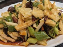 -瑞杰烧烤店·24小时营业(山东路店)