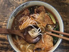 -陈记柳州螺蛳粉(大坪店)