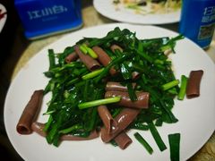 韭菜炒海肠-林之六八·6886大连老菜馆