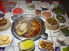 -贤合庄卤味火锅(勒泰中心店)