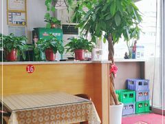 -芳芳餐厅(白沙路店)