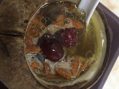 原只椰子炖竹丝鸡-信行丰炖品皇店(光孝路店)
