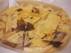 锅仔咸菜白果枝竹猪肚-粤·向群饭店(泮塘路店)