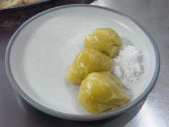 -粘豆包柴火铁锅炖