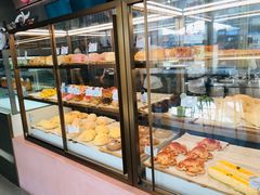 面包甜点陈列柜-奈雪的茶(时代天街店)