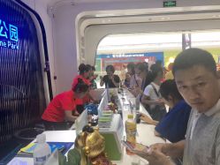-反弹蹦床公园·亲子乐园·团建·派对(青岛融创茂店)