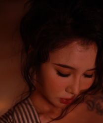 点击看大图 -持熹光年写真体验馆