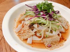 克拉玛依凉皮-阿罗新疆菜(人民广场店)