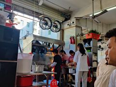 -后街女孩肠粉店