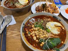 -丁丁猫重庆小面(徐州路店)