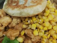 韭菜鸡蛋馅饼-北京大学-燕南食堂