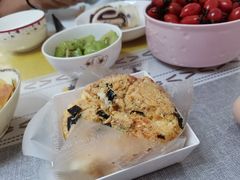 海苔肉松奶心包-好利来(SM空港店)