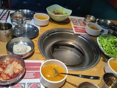 -老炉家木炭烤肉(长江国际店)