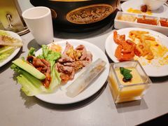 -山焱·炭火自助烤肉(周浦万达店)