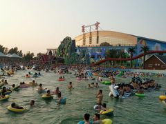 -沈阳龙润夏宫温泉水乐园