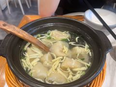 -馋三尺蟹粉小笼(人民广场店)