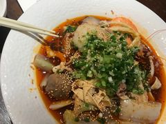 -成都你六姐·牛肉冒菜(城市集市合生汇店)