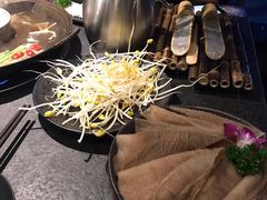 -渝涯重庆豆花老火锅(中赢国际店)