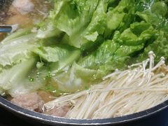 -胡胖子有点味·湘鄂菜(花桥中百仓储店)