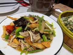 -丁里羊肉小镇(天鹅湖总店)