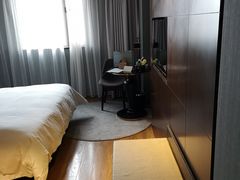 -和颐至尊酒店(上海徐家汇桂林公园地铁站店)