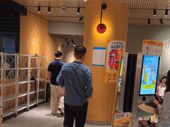 -麦当劳(中山公园龙之梦店)