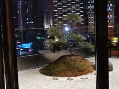 -丽思卡尔顿·炙焰·铁板烧餐厅