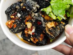 -黑色经典臭豆腐·湖南特产(坡子街店)