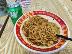 -魔都三兄弟酸辣粉·蘸卤炸串(虹桥万科店)