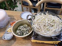 -吴草鸡爪오초닭발韩食堂(融恒盈嘉中心店)