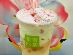 樱花生酪草莓-吉友粥底火锅(方斜路店)