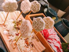 -湊湊火锅·茶憩(打浦桥日月光店)