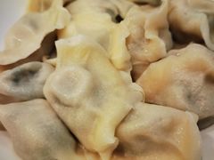 芹菜猪肉煎饺-东方饺子王(新奥购物中心店)