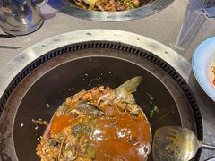 -山河屯铁锅炖·非遗东北菜(南山店)