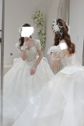 点击看大图 -曼青婚纱礼服馆