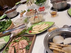 -一叶一世界·素食餐厅(锦华万达店)
