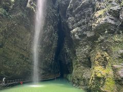 -贵阳猴耳天坑·极限酷玩公园