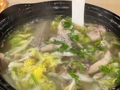 -闫家驴肉老店(华电一校店)