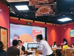 -渝是乎川渝小炒(新世界百货望京店)