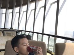 -厚街国际大酒店·360度旋转餐厅