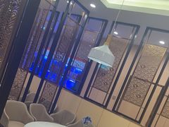 -七欣天香辣蟹火锅(闵行浦江欢乐颂店)