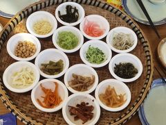 -包整·丝娃娃(一览甲秀楼风景店)