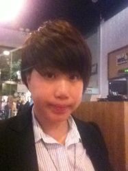 点击看大图 allen是个很酷很有想法的发型师-J Eleven型人坊旗舰店