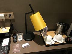 -如家精选酒店(上海思南路淮海中路地铁站店)