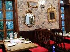 -秘密旅行Bonjour(黑金冠 江南西店)