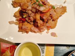 -南京金牛湖巨碗鱼头
