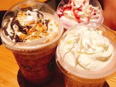 -星巴克臻选(周浦万达店)